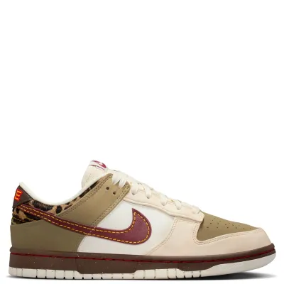 NIKE WOMEN&#39;S DUNK LOW