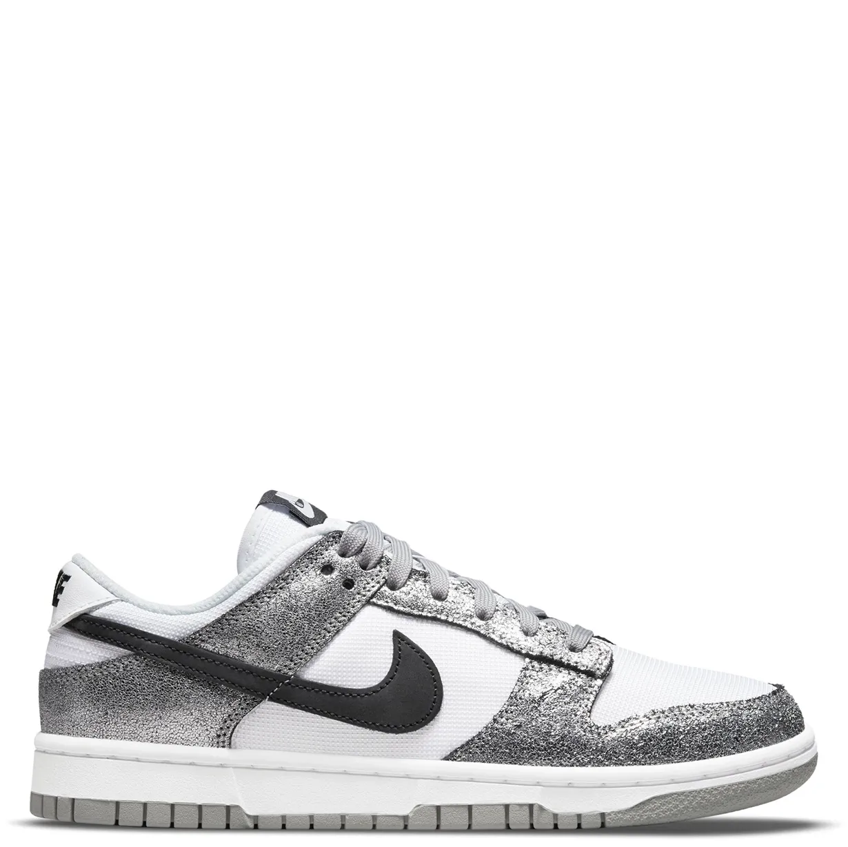 NIKE WOMEN&#39;S DUNK LOW