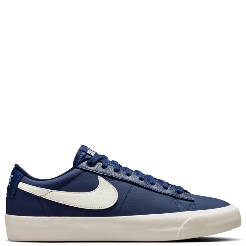 NIKE SB BLAZER LOW PRO GT