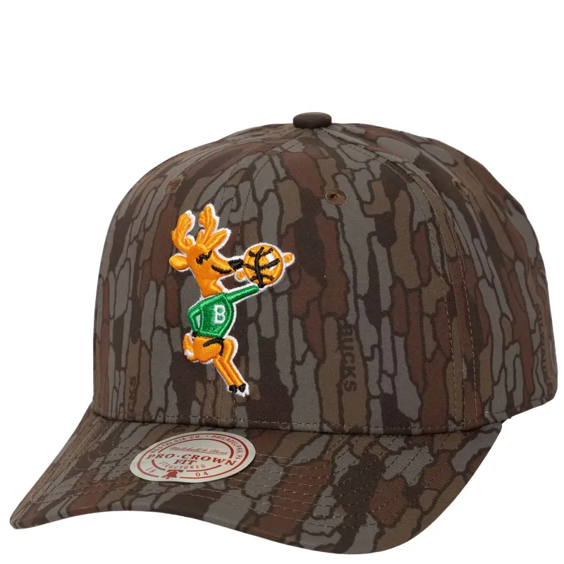 MITCHELL &amp; NESS MILWAUKEE BUCKS HIDDEN PRO CROWN SNAPBACK HAT
