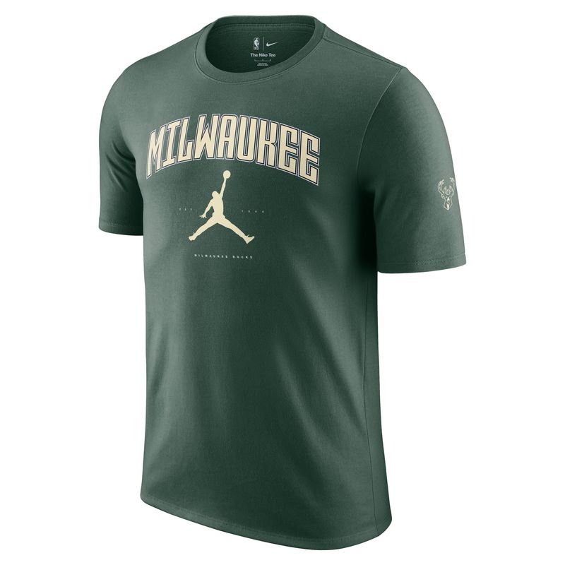 NIKE MILWAUKEE BUCKS CITIES ESSENTIAL JORDAN TEE