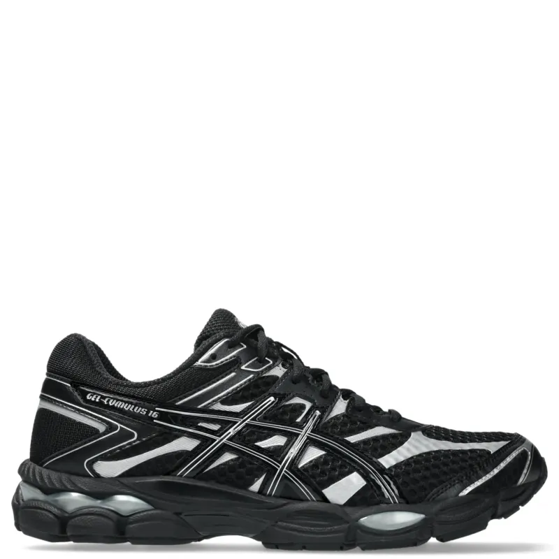 Front view of ASICS GEL-CUMULUS 16 retro running shoe in black with mesh upper and GEL cushioning.
