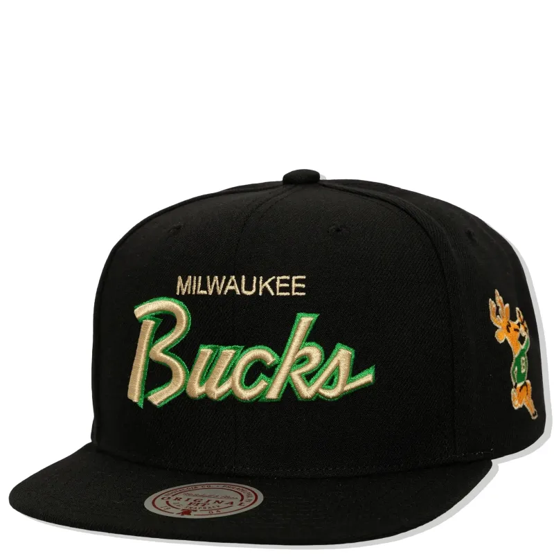 MITCHELL &amp; NESS MILWAUKEE BUCKS CREAM SCRIPT SNAPBACK HAT