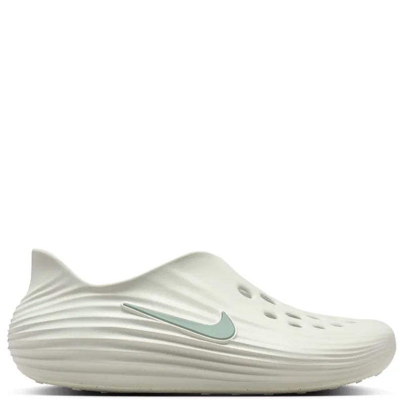 Lateral side view of Nike ReactX Rejuven8 in Light Silver with molded ReactX foam and tonal Swoosh.