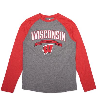 FANATICS WISCONSIN BADGERS BANNER YEAR RAGLAN TEE FANATICS WISCONSIN BADGERS BANNER YEAR RAGLAN TEE