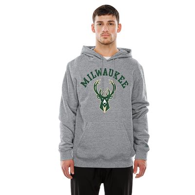 NEW ERA MILWAUKEE BUCKS MILWAUKEE ARCH PULLOVER HOODIE
