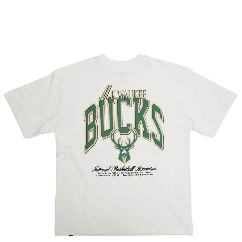'47 BRAND MILWAUKEE BUCKS BACK DOOR POCKET TEE