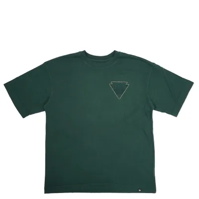 '47 BRAND MILWAUKEE BUCKS SWITCHBACK RAVINE TEE '47 BRAND MILWAUKEE BUCKS SWITCHBACK RAVINE TEE