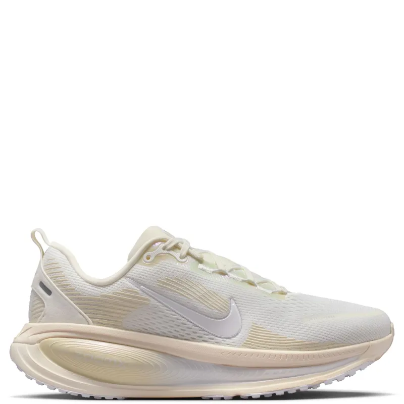 Medial side profile with layered foam cushioning detail