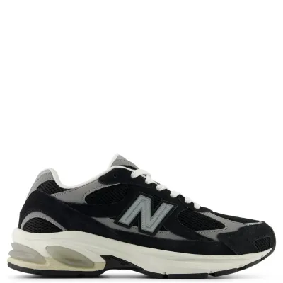 New Balance ABZORB 2010 black sneaker lateral view with grey accents