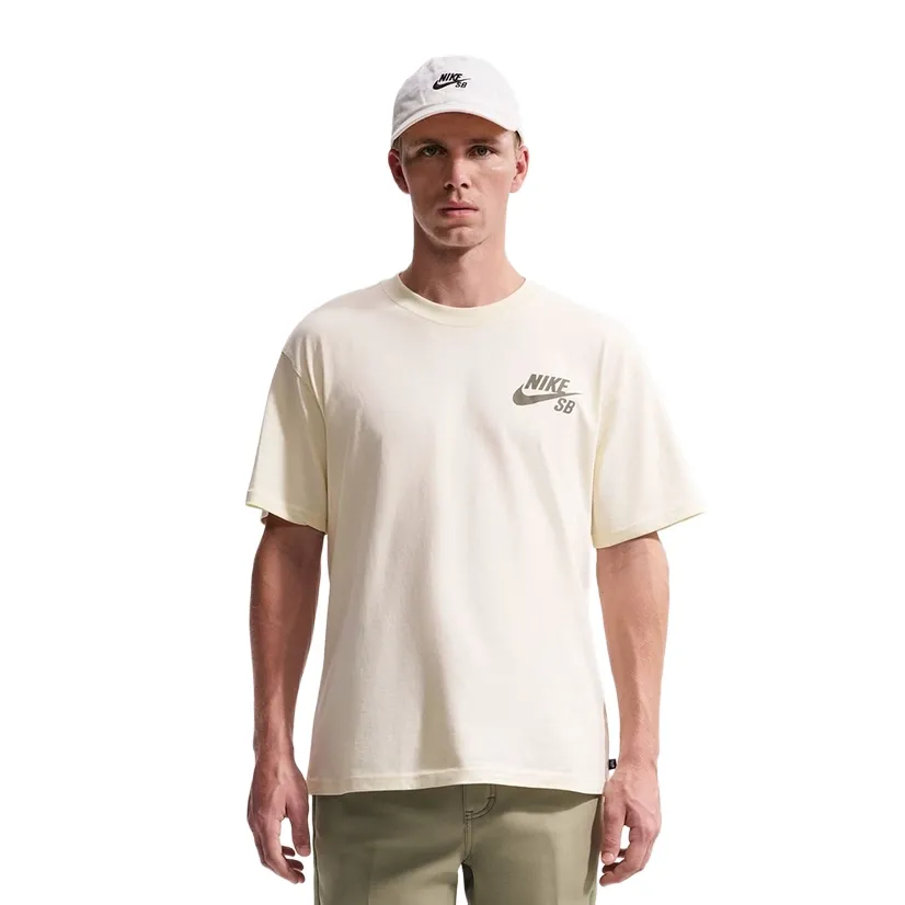 Front view of Nike SB Essential Logo Tee featuring classic chest logo graphic