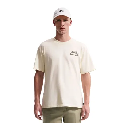 Front view of Nike SB Essential Logo Tee featuring classic chest logo graphic