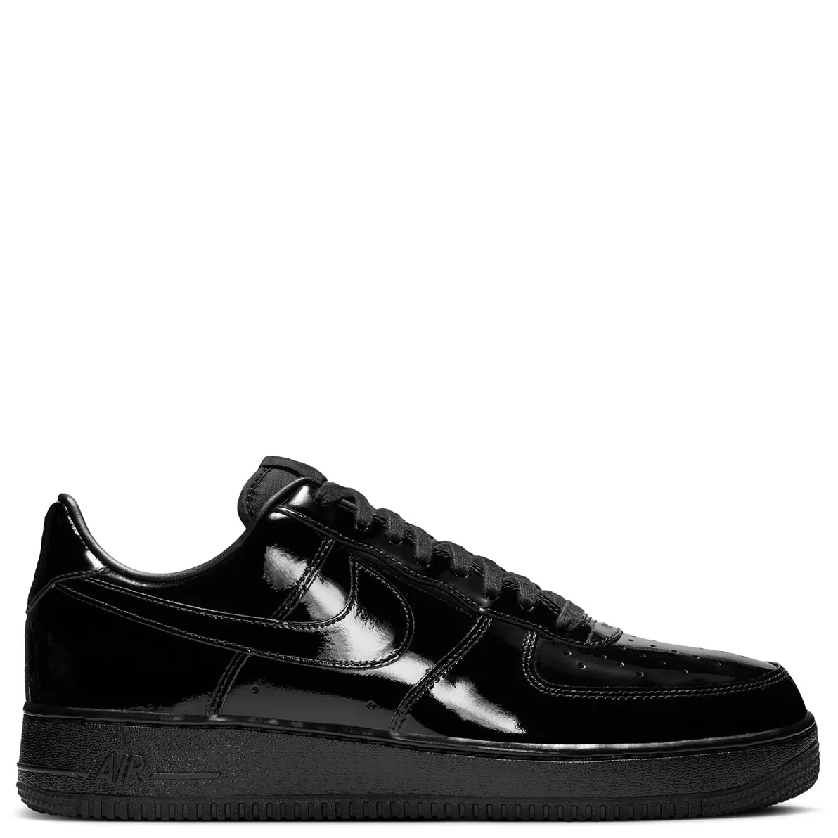 Side profile of Nike Air Force 1 ’07 Premium Patent Leather in Black/Black colorway