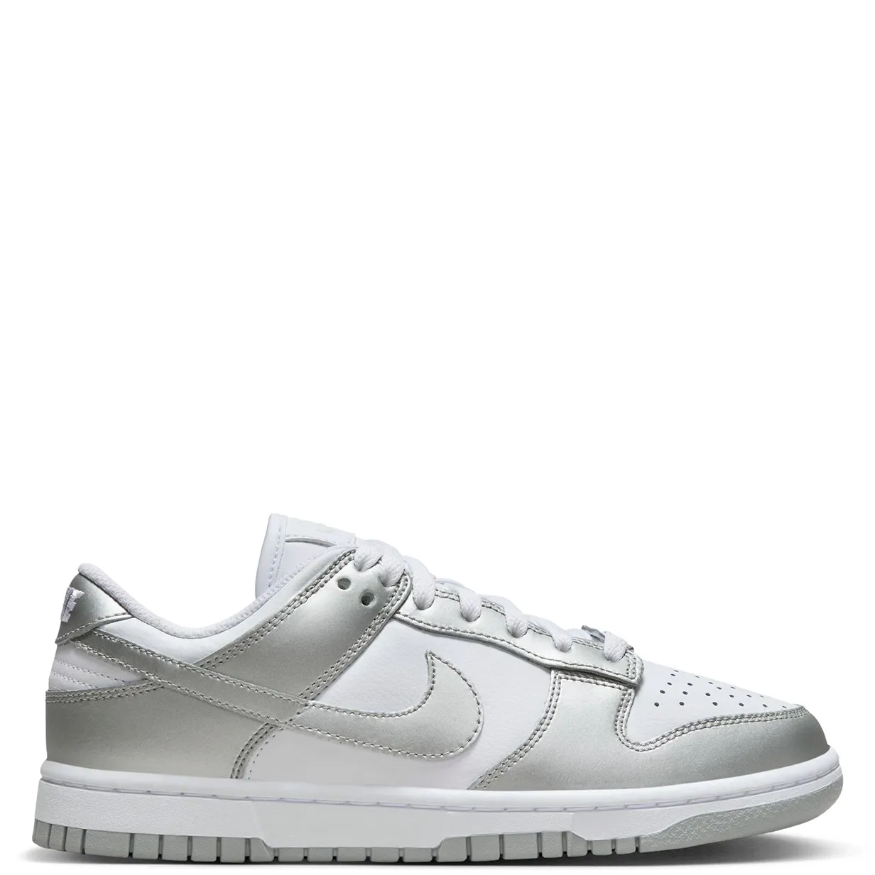 Lateral side profile of Nike Women’s Dunk Low in White and Metallic Silver