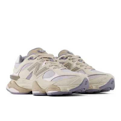 new balance 9060FA/D【新品未使用】 New Balance 9060 Timberwolf Driftwood Sneaker
