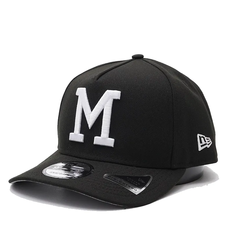 New Era Milwaukee Brewers 70’s M 9FIFTY A-Frame snapback hat in black and white angled view