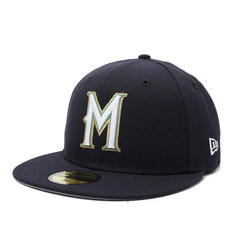 Angled front view of New Era Milwaukee Brewers 90’s M 59FIFTY fitted hat in navy