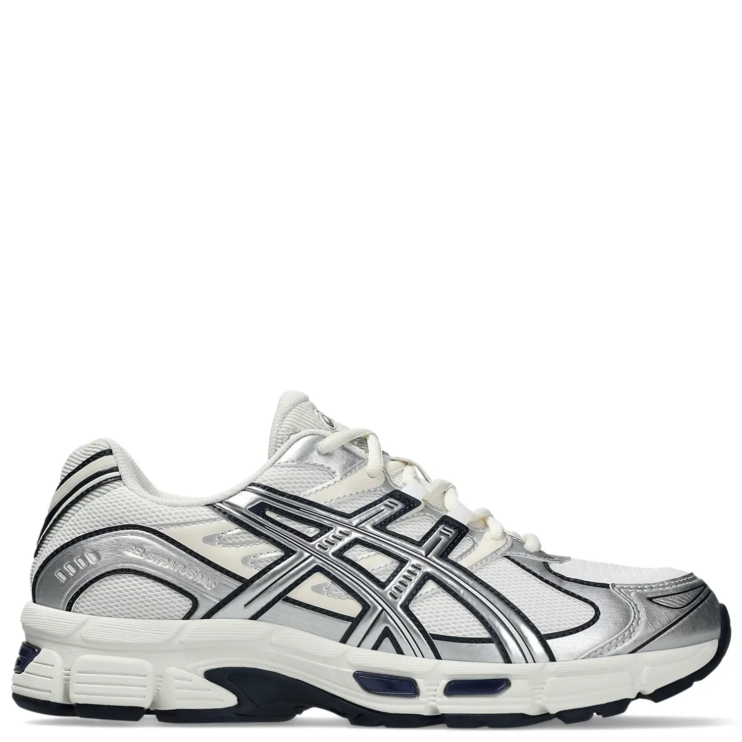 ASICS GEL-STRATUS MC lateral side profile highlighting GEL-Stratus branding and heel cushioning.