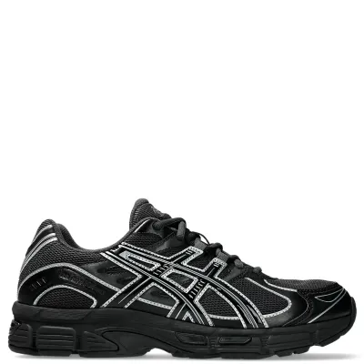 ASICS GEL-STRATUS MC Graphite Grey/Black sneakers showing lateral side profile with layered overlays and GEL heel.