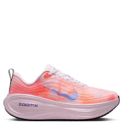 Medial side profile of the Nike Women's Vomero Plus in Bleached Lilac.