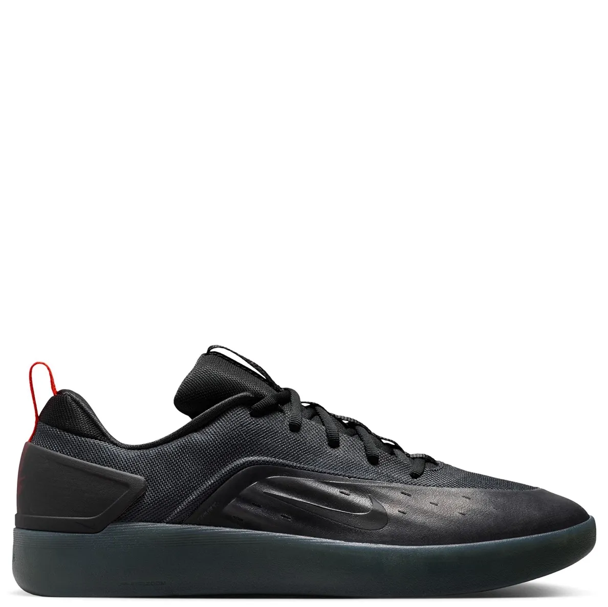 Medial side profile of Nike SB Zoom Nyjah 4 featuring breathable mesh and sculpted overlays