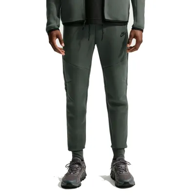 Front view of Nike Tech Fleece Joggers in Camo Green
