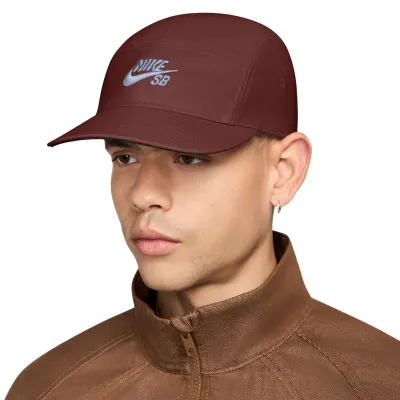 Front angle of Nike SB Fly Unstructured Hat in Mystic Dates with embroidered Nike SB logo