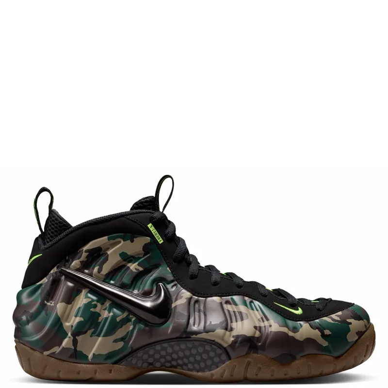Medial profile of the Green Camo Foamposite Pro with black trim and a gum sole.