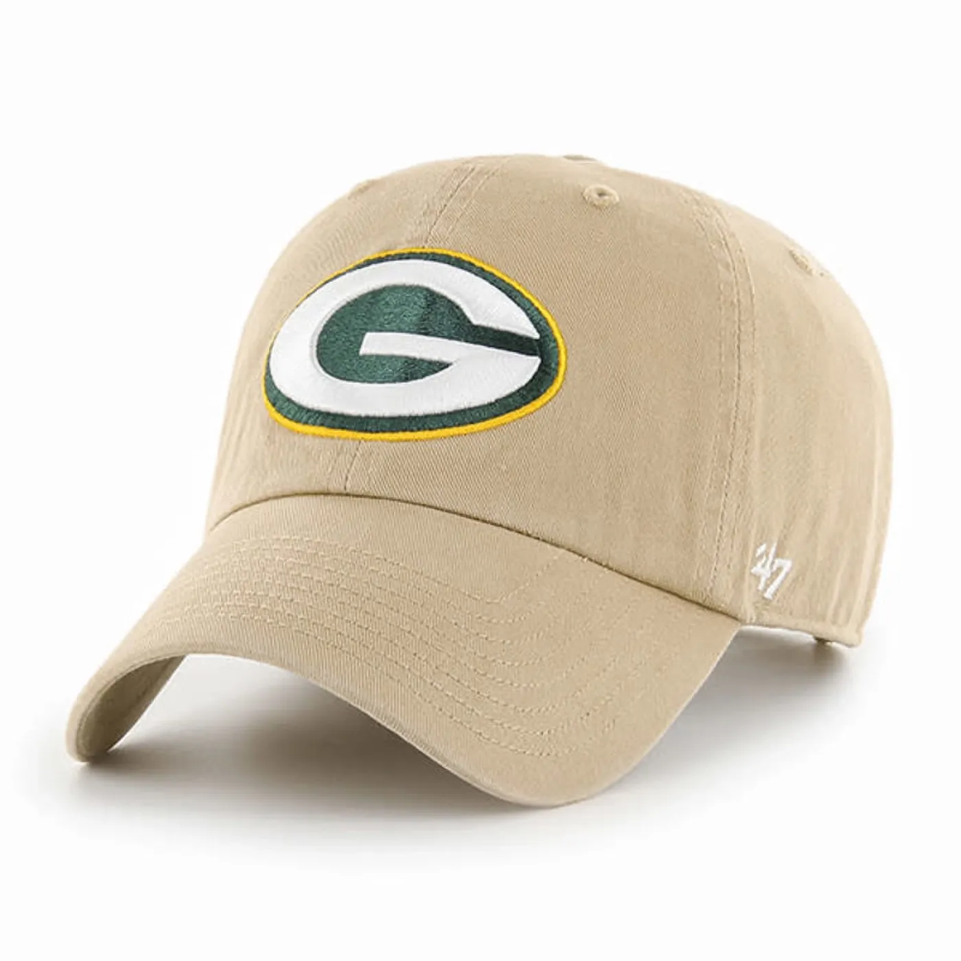 Angled front view of khaki ’47 Brand Packers Clean Up hat with an embroidered team logo and curved visor.