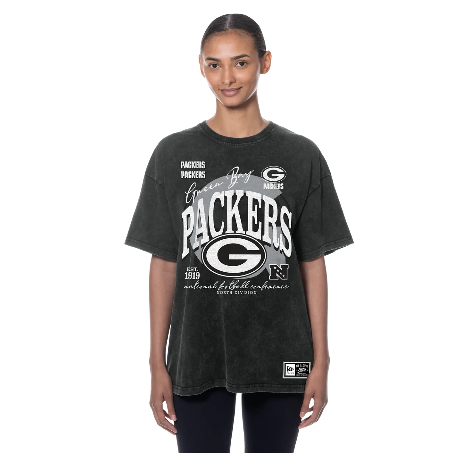 Front view of black New Era Packers women’s mineral wash tee with oversized monochrome team logos and lettering.