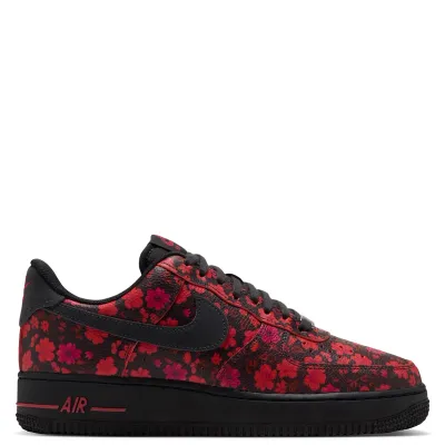 Medial view of Nike Women’s Air Force 1 Floral with embossed flower print and red Air branding.