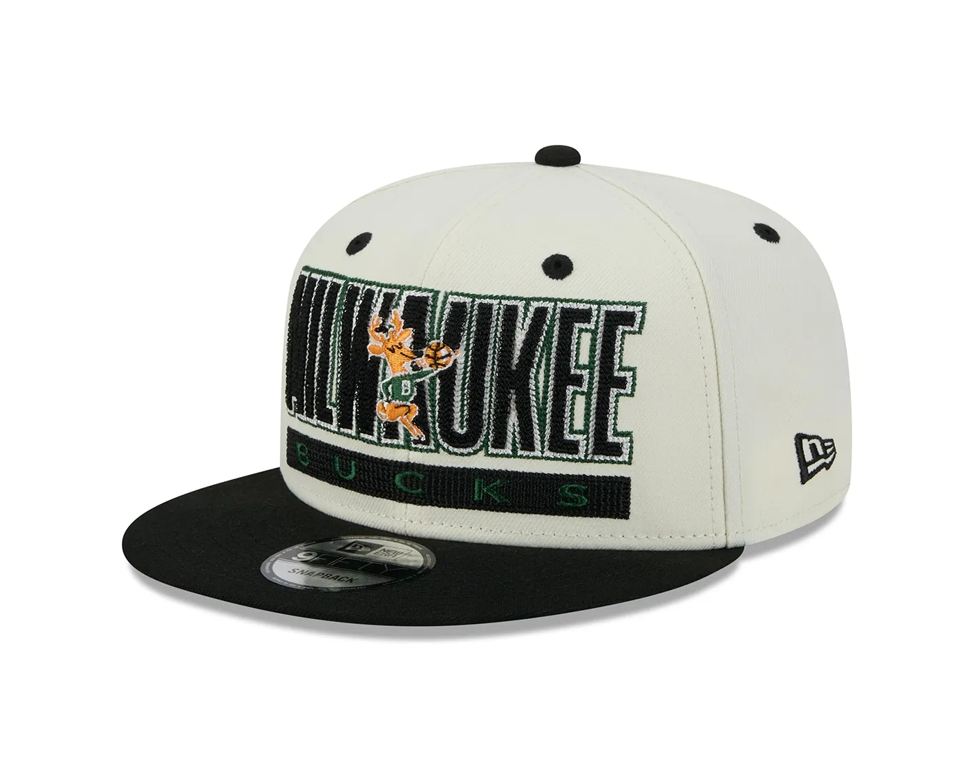 Angled front view of the cream Bucks Bango Block 9FIFTY Hat with Milwaukee embroidery and a flat black visor.