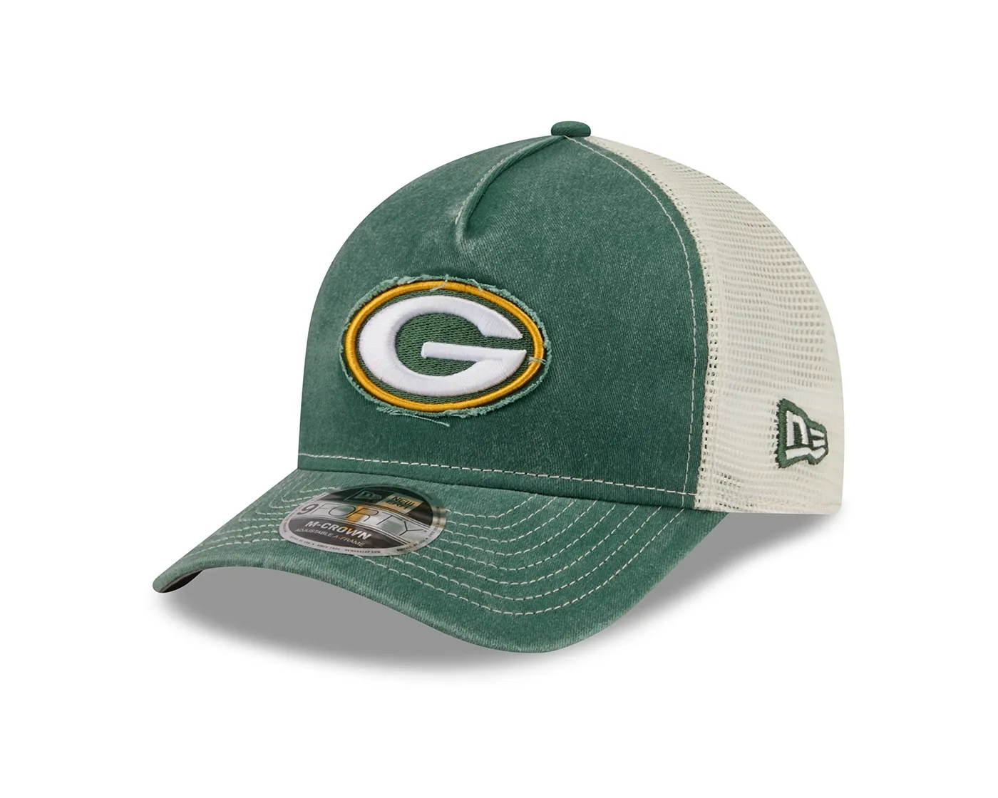 Angled front view of the green New Era Packers M-Crown A-Frame 9FORTY Hat with cream mesh and raised G embroidery.