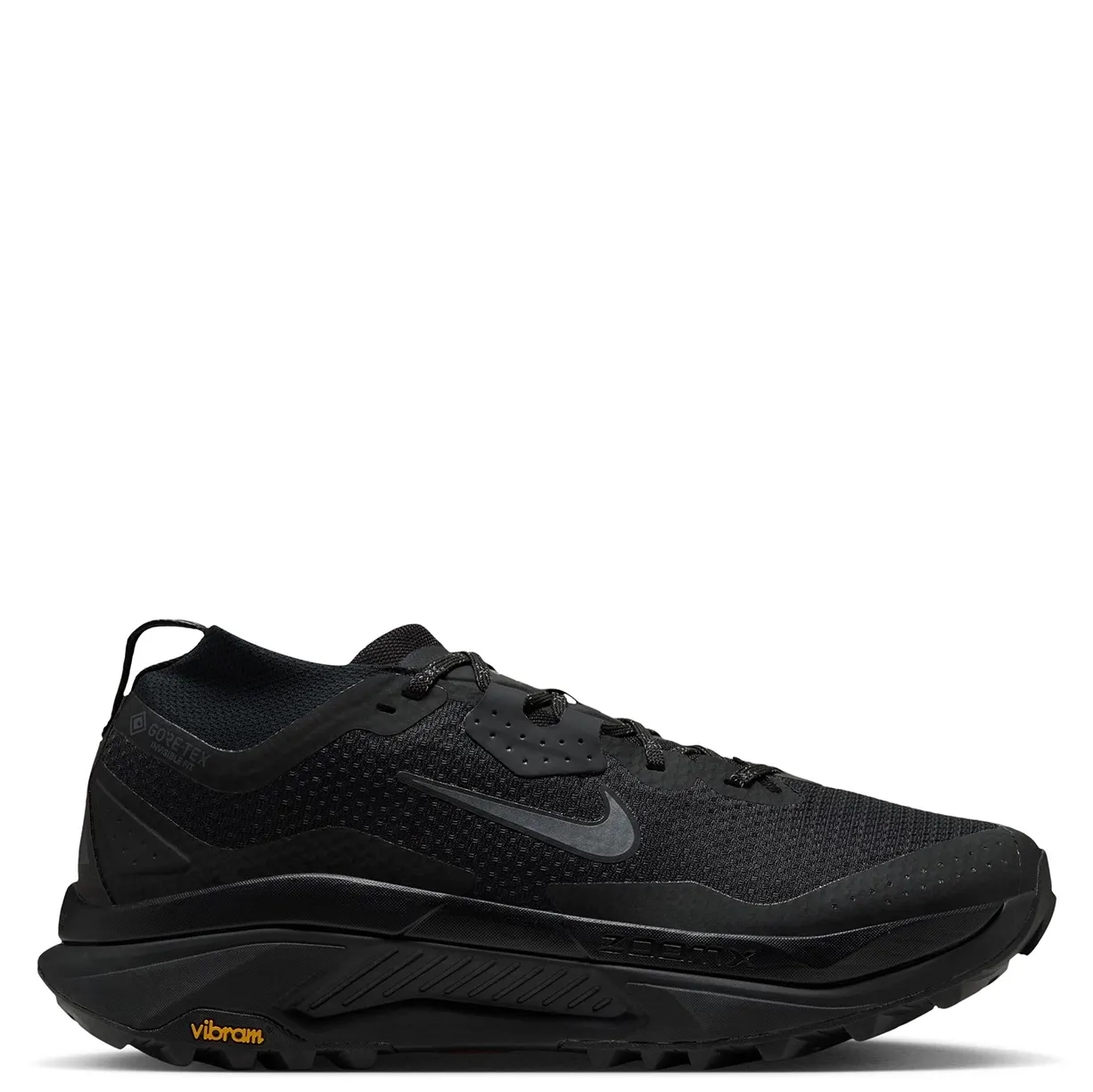 Outer side view of the black Nike ACG Zegama Trail GORE-TEX with an anthracite Swoosh and Vibram outsole.