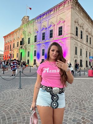 Ħamalla &amp; Ħamallu T-Shirts