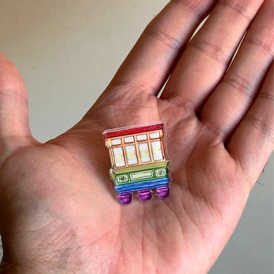 Rainbow Balcony Pin