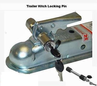 Trailer towing hitch lock