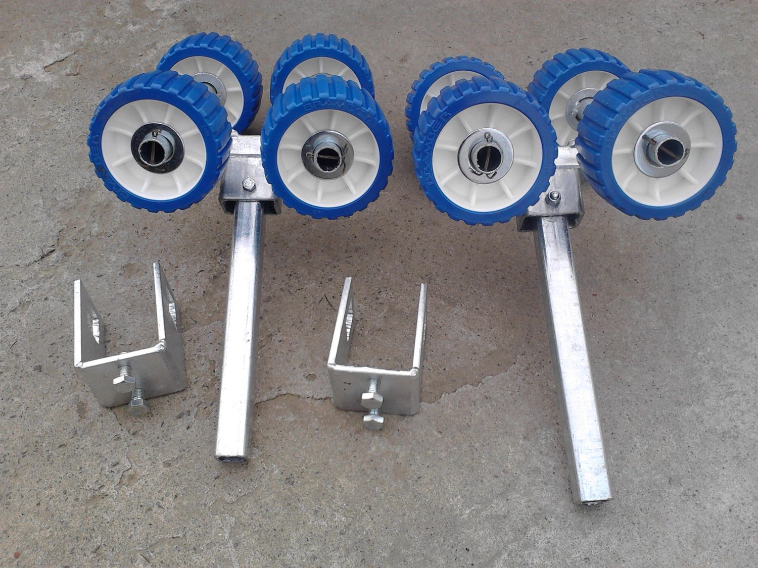Boat trailer roller carriages (pair of four rollers)