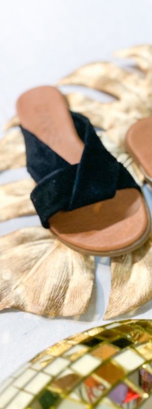 DWRS Tibet slipper black