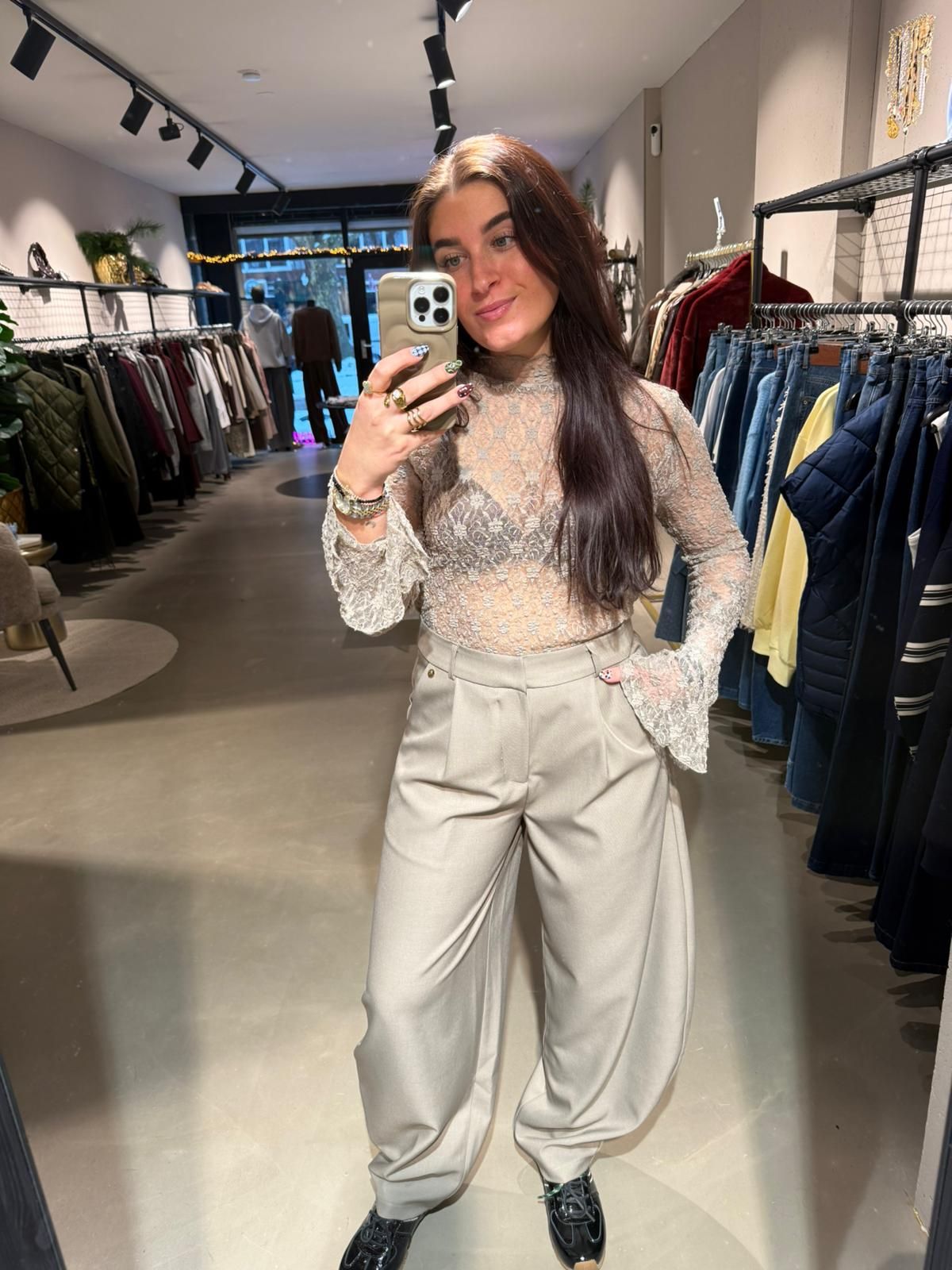 Nina pantalon barrel model light taupe