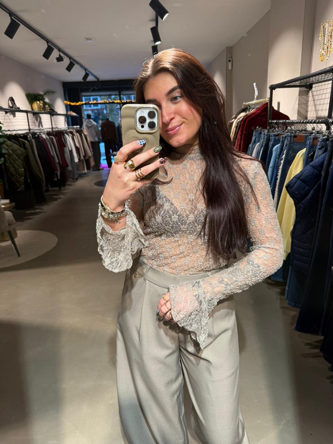 Lucy lace top light taupe