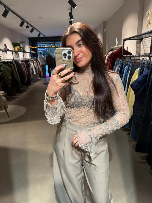 Lucy lace top light taupe