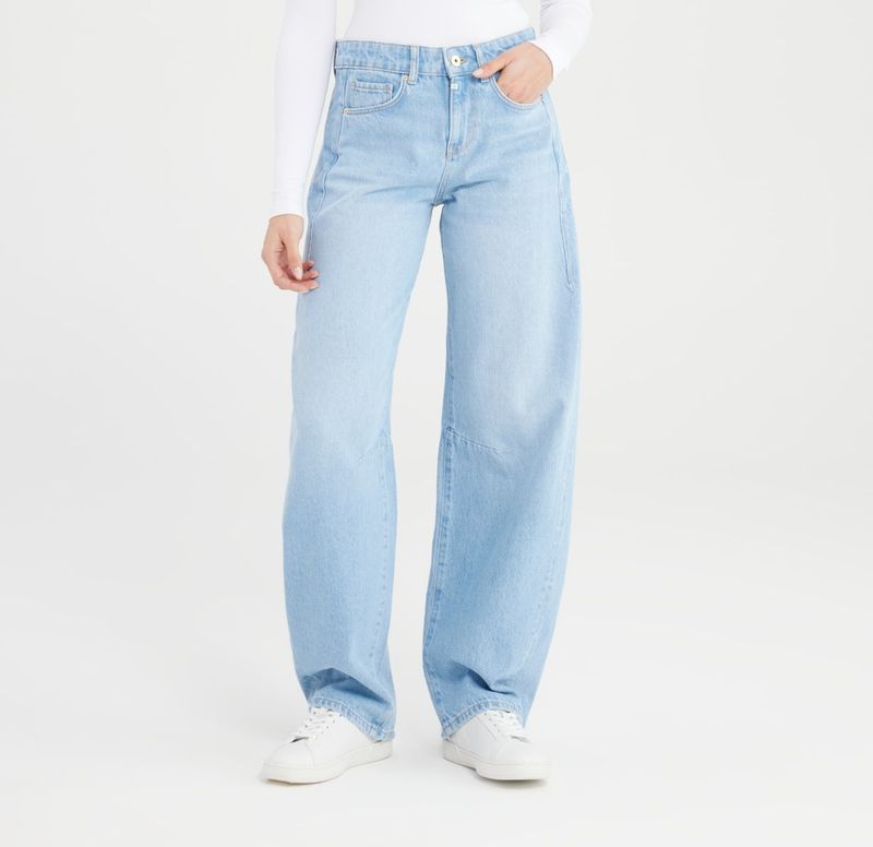 Clara Light  Blue balloon COJ