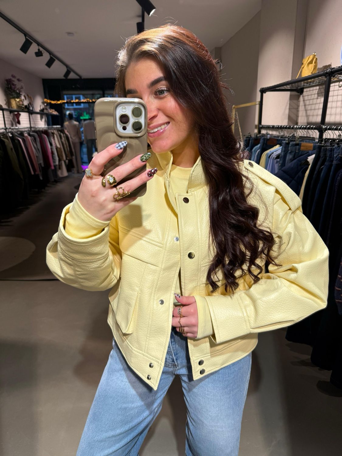 Clair jacket butteryellow