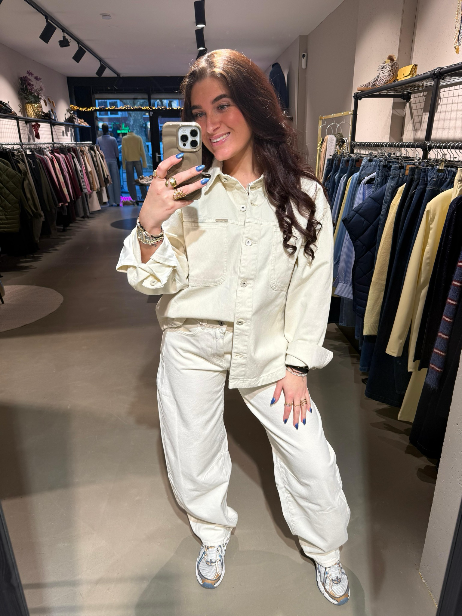 COJ Clara Ecru balloon