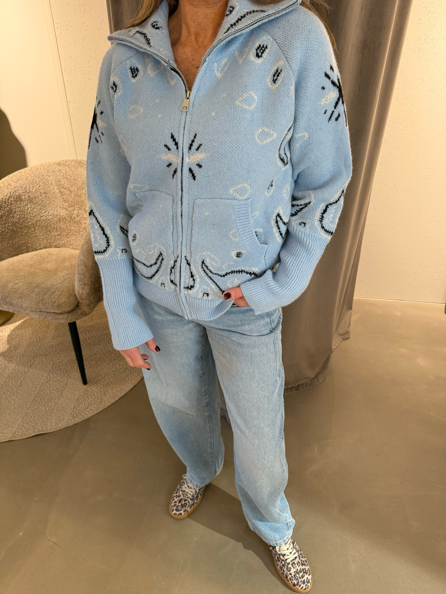 Maeve vest baby blue