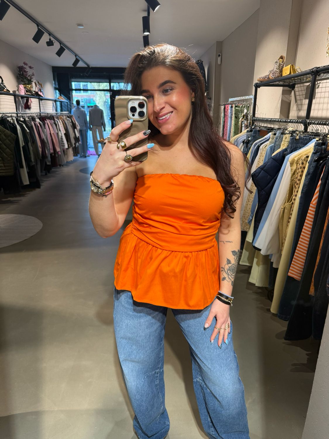 Lena strepless top oranje