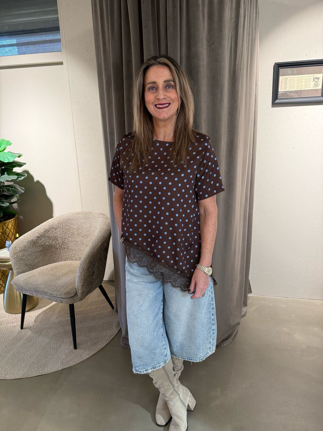 Norah lace t-shirt brown & blue polkadots