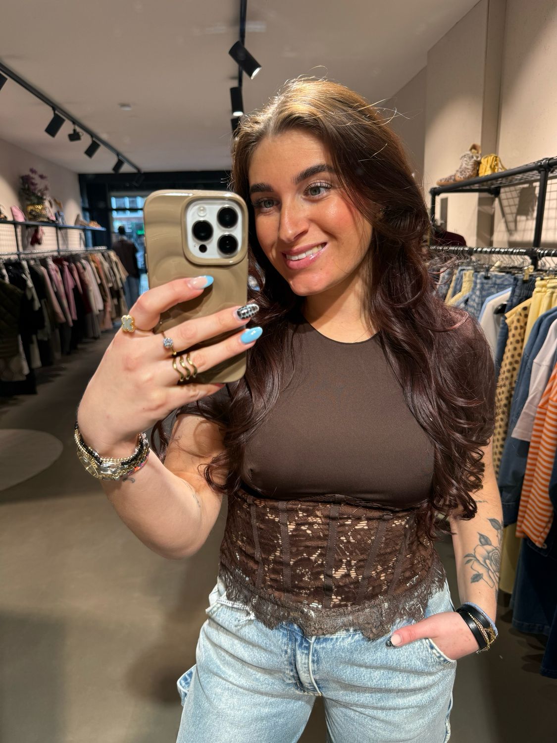 Veerle cropped lace top