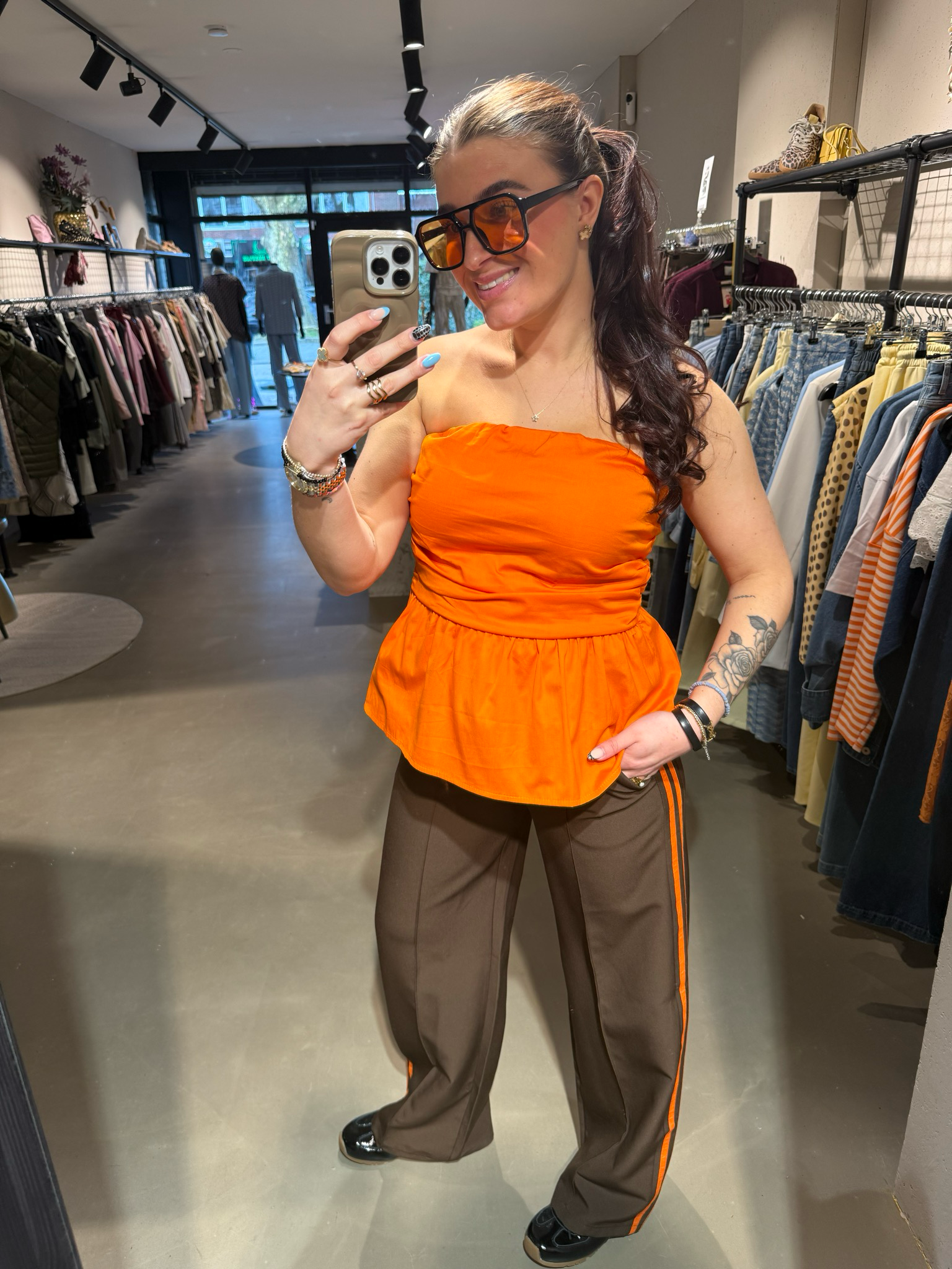 Juul pants brown side stripe orange